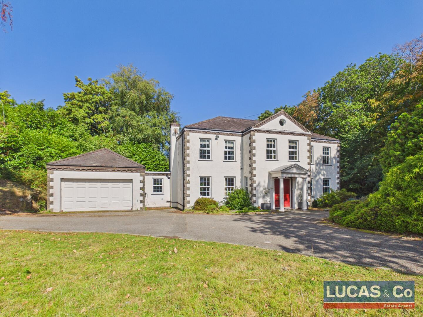 5 bed property in Druid Road, Menai Bridge
